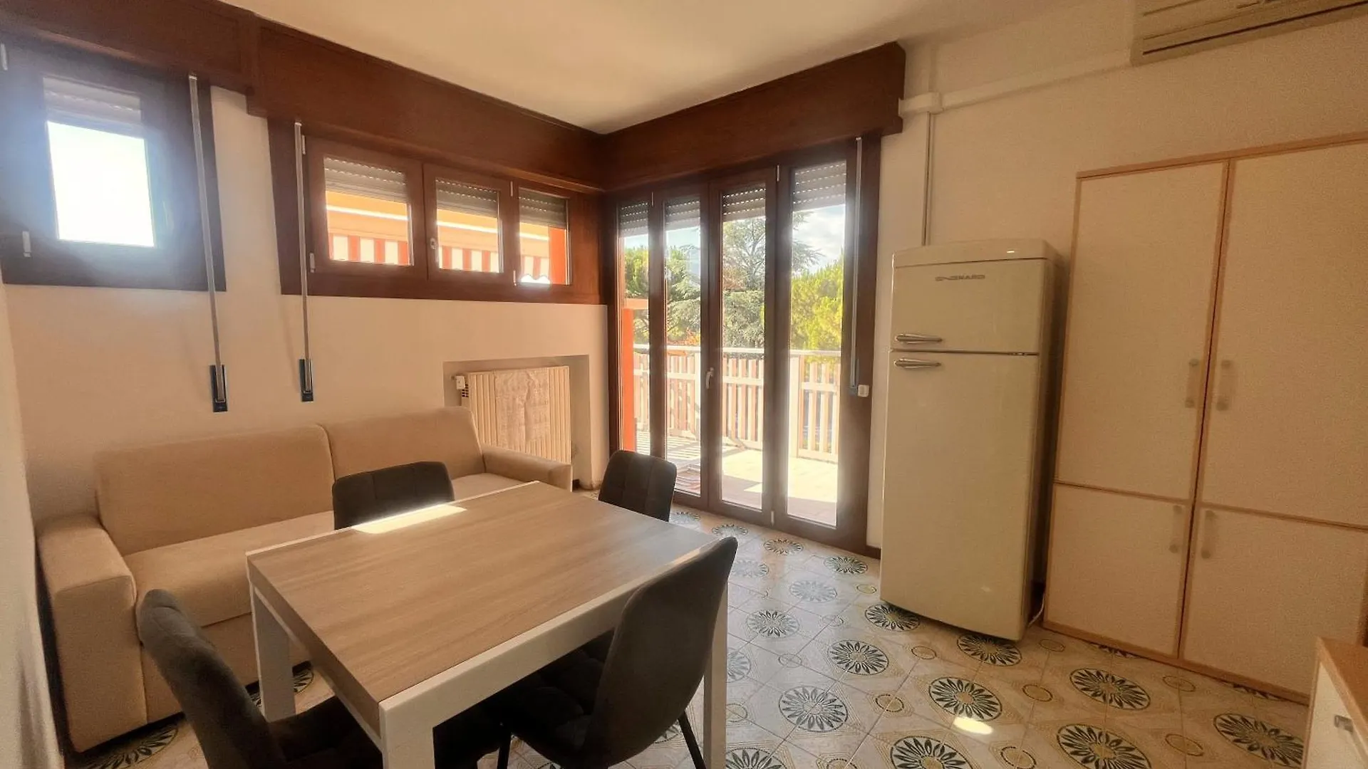 200Mt Lake - Flower Home With Pool & Tennis Peschiera del Garda 0*,  Italy